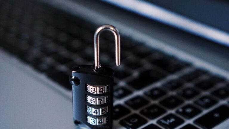 what to do if wordpress site hacked